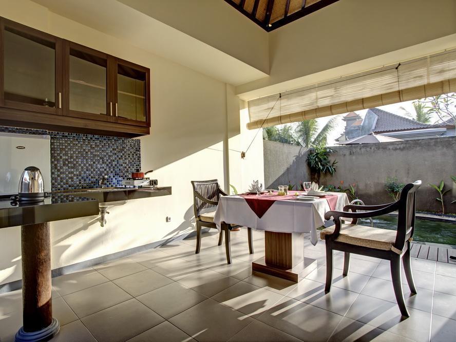 Ladera Villa Ubud Exterior photo